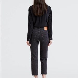 Levi’s wedgie fit raw hem straight jeans